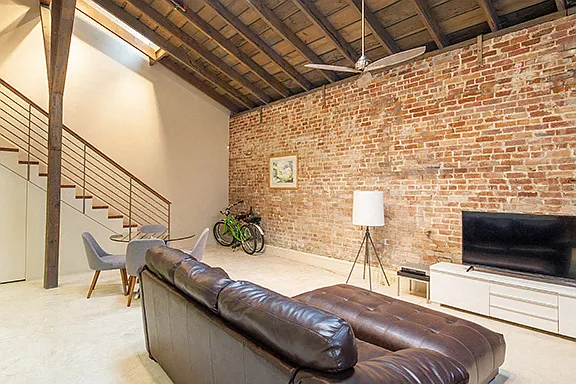 1470 Urania St — Photo 30