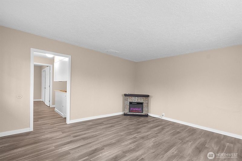 5th image of 714 S 7th Avenue