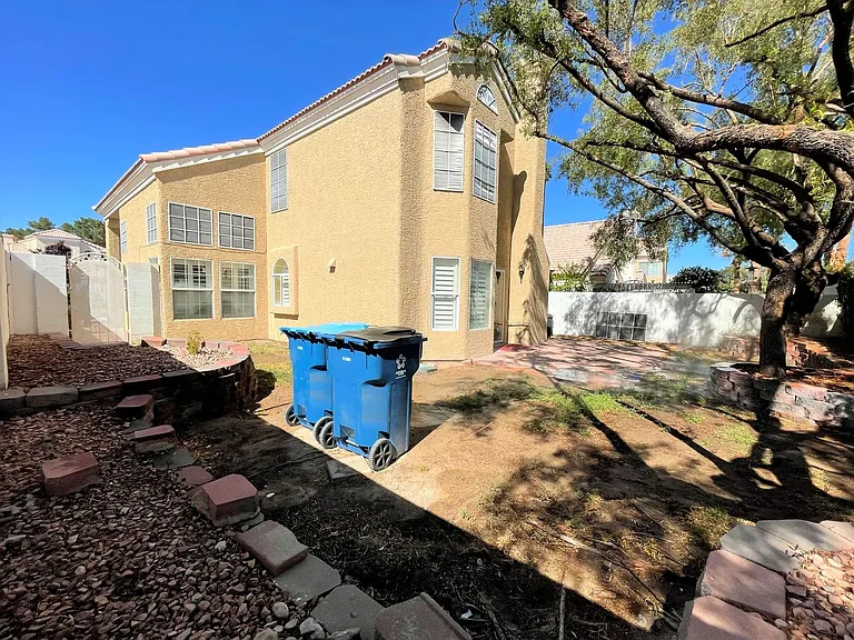8013 Coral Point Ave — Photo 31