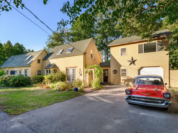 233 Alfred Road, Kennebunk, ME 04043