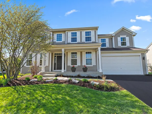 591 Waterford Rd, Elgin, IL 60124