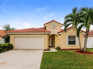 16561 NW 9th St, Pembroke Pines, FL 33028