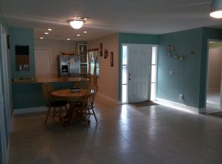 949 Schumann Dr, Sebastian, FL 32958