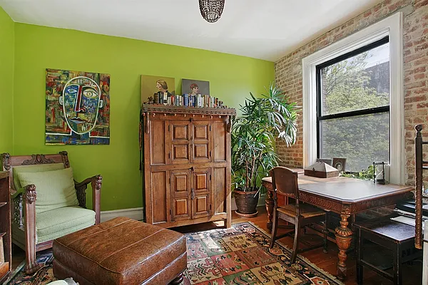 Sold by Corcoran | media 14