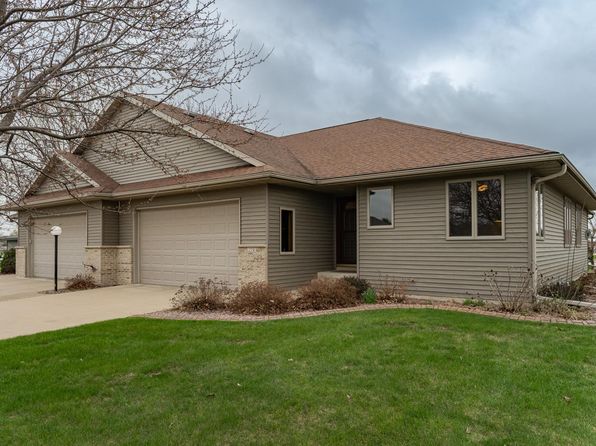 274 Dawn Ave, Saint Charles, MN 55972