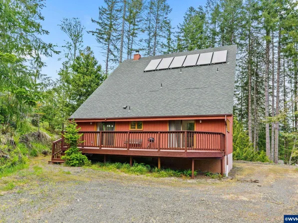 24321 Columbine Dr, Philomath, OR 97370