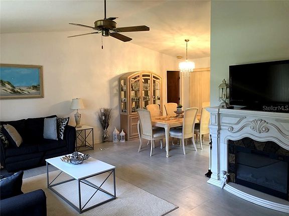 3rd image of 12509 Chancellor Blvd