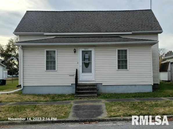 1155 1st St, Eldorado, IL 62930