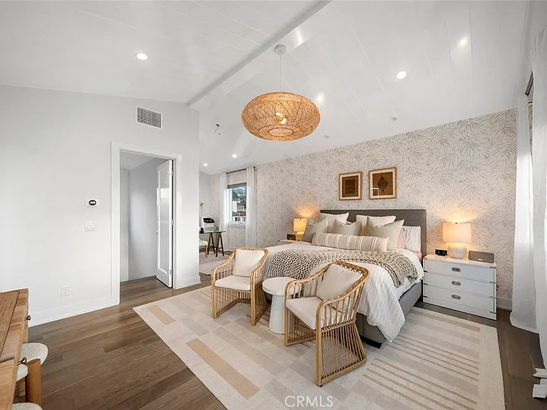 45 Emerald Bay — Photo 15