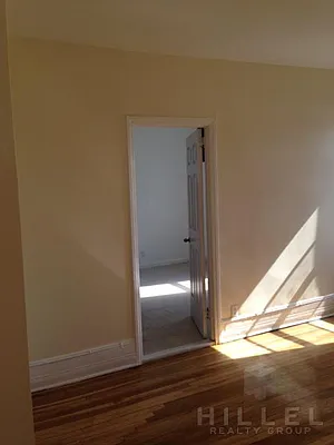 Rented by Hillel Realty Group | media 5