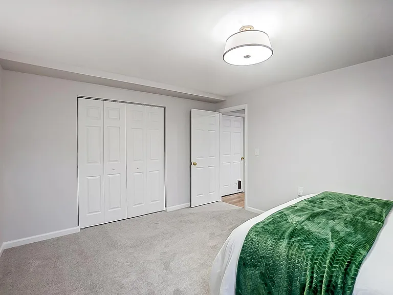 1442 Observatory Dr — Photo 35