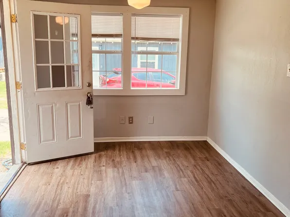 9551 Lechner Rd #H, Fort Worth, TX 76179