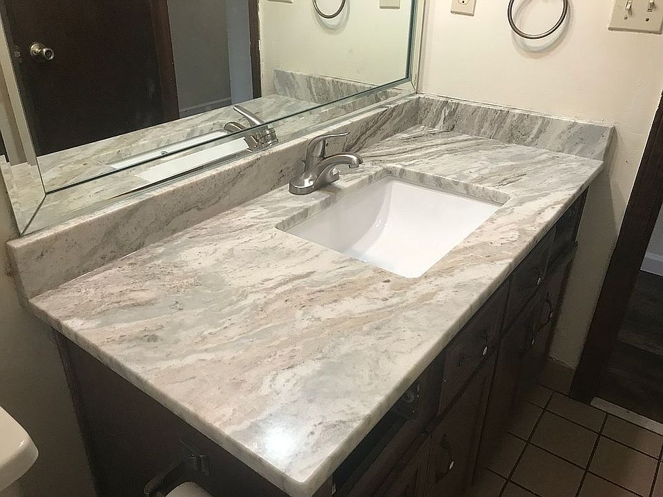 2nd image of 1204 Chantilly Cir