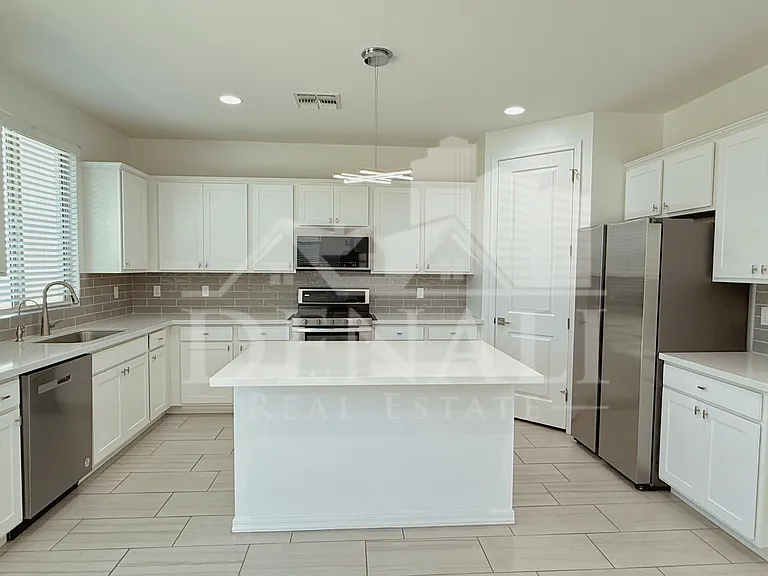 11326 E Unger Ave — Photo 7