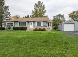 10320 Dunkelow Rd, Franksville, WI 53126