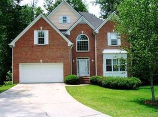 1381 Hada Ln, Lawrenceville, GA 30043