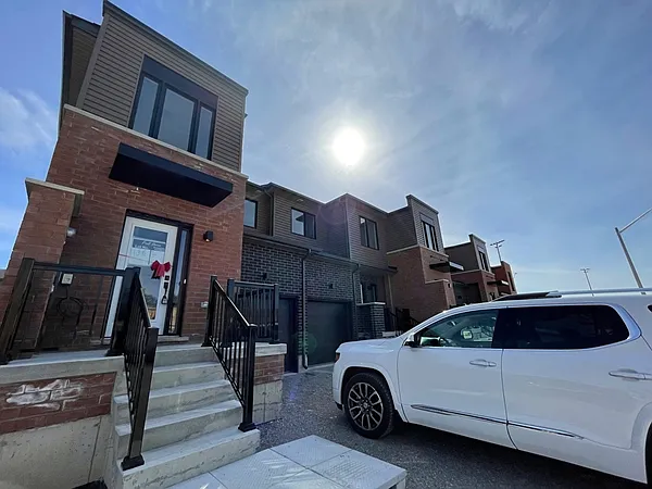 141 Turnberry Ln #HOUSE — Photo 40