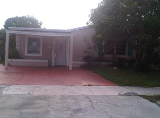 19121 NW 6th Ave, Miami Gardens, FL 33169
