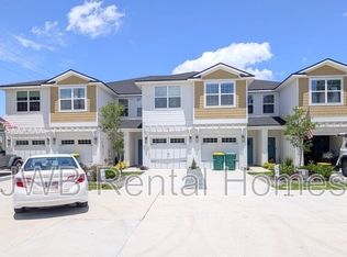 335 5th Ave S, Jacksonville Beach, FL 32250