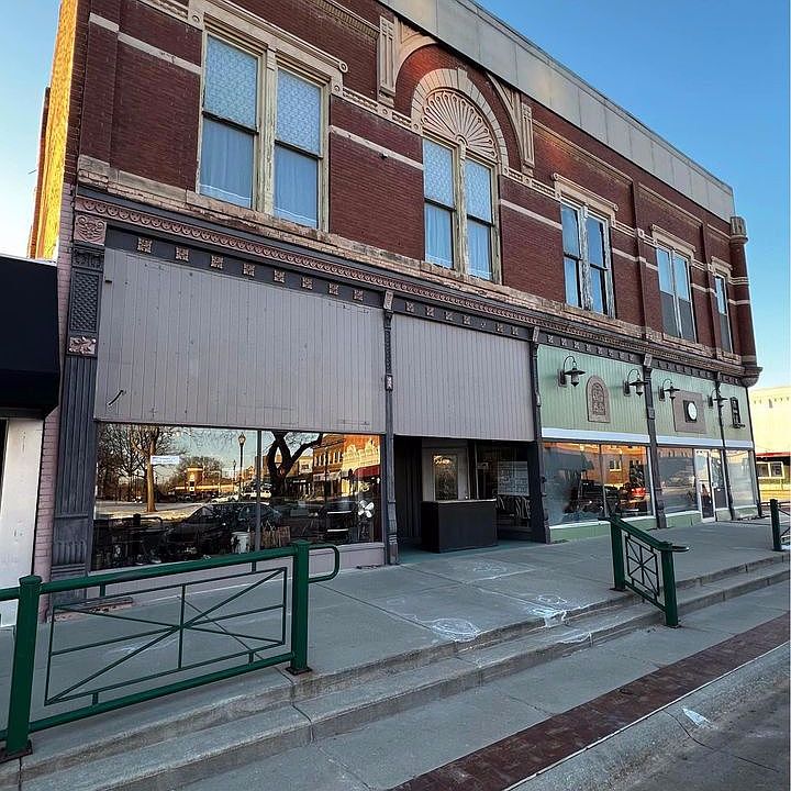 2nd image of 1127 12th St
