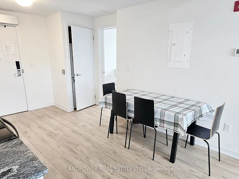 1800 Simcoe St N #313 — Photo 22