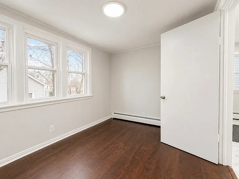 12253 S Peoria St — Photo 7
