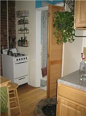 Rented by Weinstein Realty Group | media 21