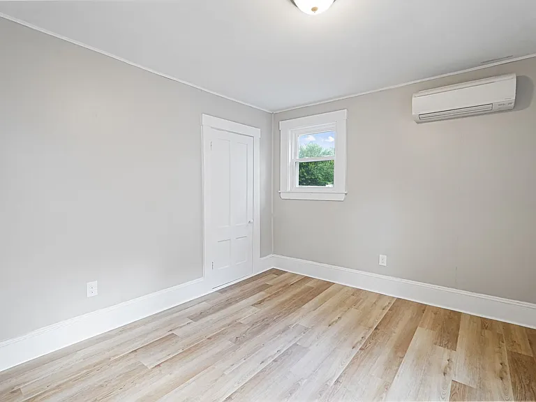 71 Main St — Photo 15