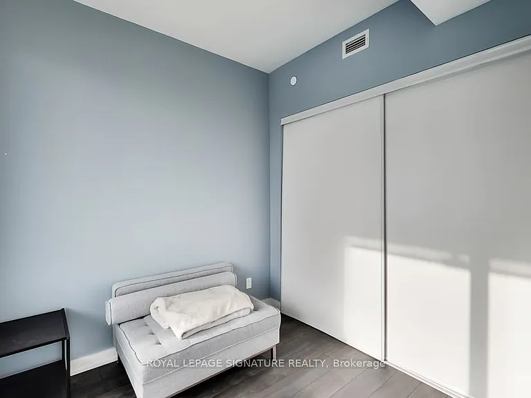 28 Wellesley St E #1704 — Photo 26