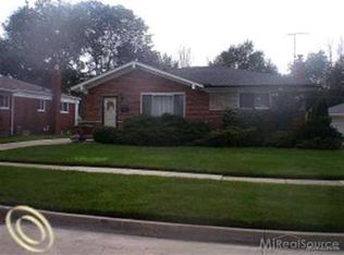 24323 Loretta Ave, Warren, MI 48091