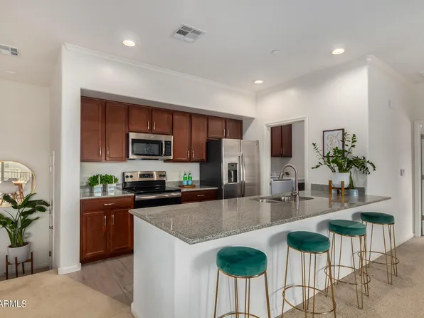 900 S CANAL Drive #216, Chandler, AZ 85225