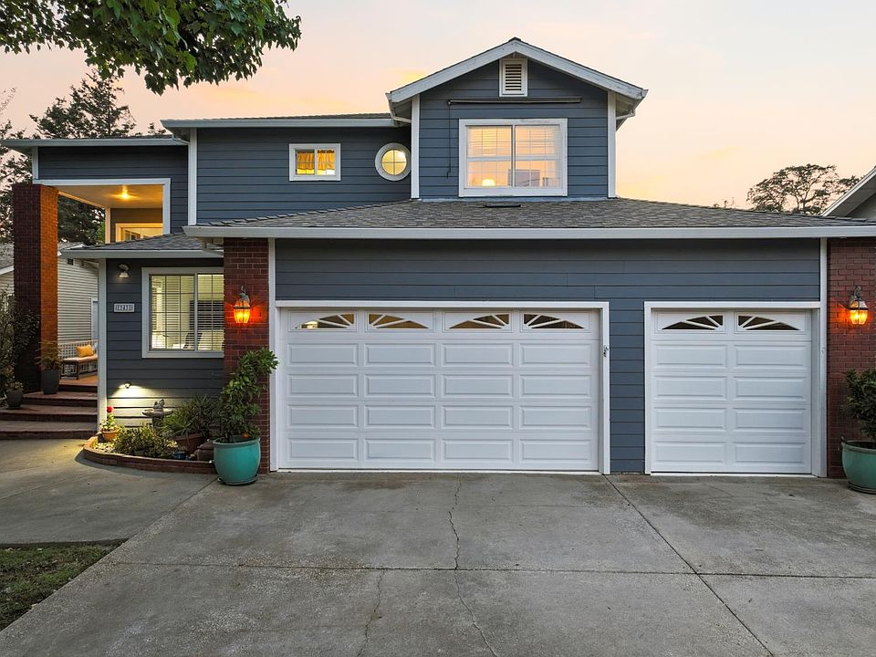 1st image of 13431 Torrey Pines Dr