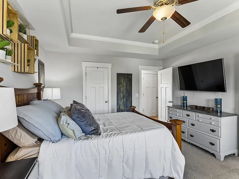 3041 Commonwealth Dr — Photo 38