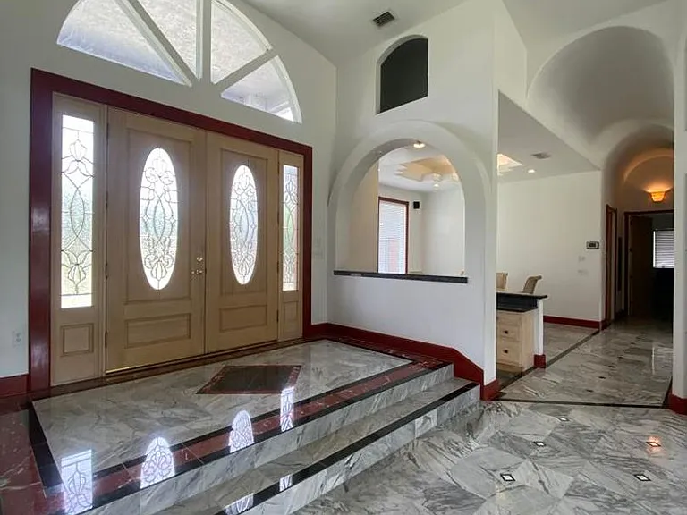 108 Paradise Valley Ct — Photo 3