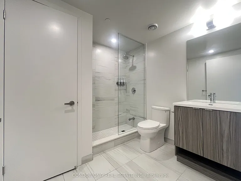 55 Cooper St #7310 — Photo 11