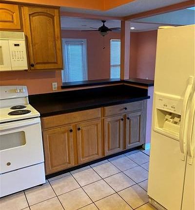 5th image of 1 Heritage Ln #1