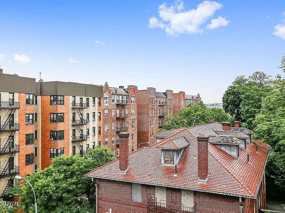 1st image of 57 Park Ter E Unit B60