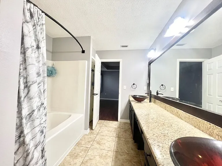 655 County Line Rd — Photo 18