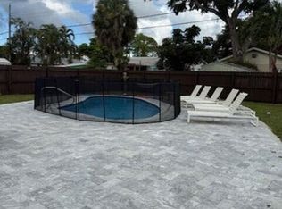 4907 Palm Way, Lake Worth, FL 33463