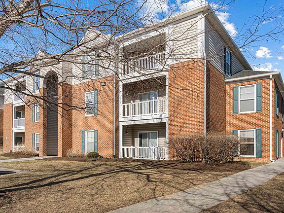 2nd image of 213 S Knollwood Dr Suite 3201