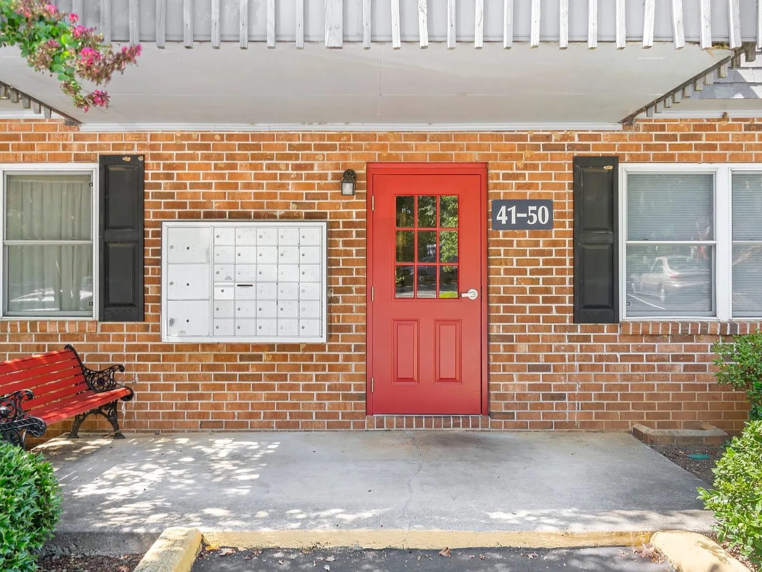 Overbrook Place Apartments — Photo 2
