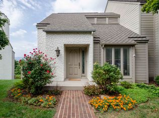 4944 Hunting Hills Cir, Roanoke, VA 24018