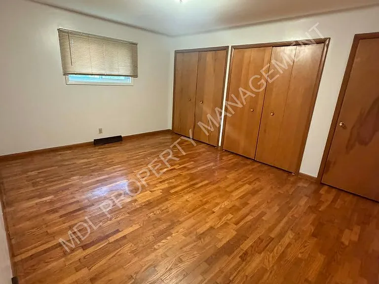 4343 W Michigan Ave — Photo 9