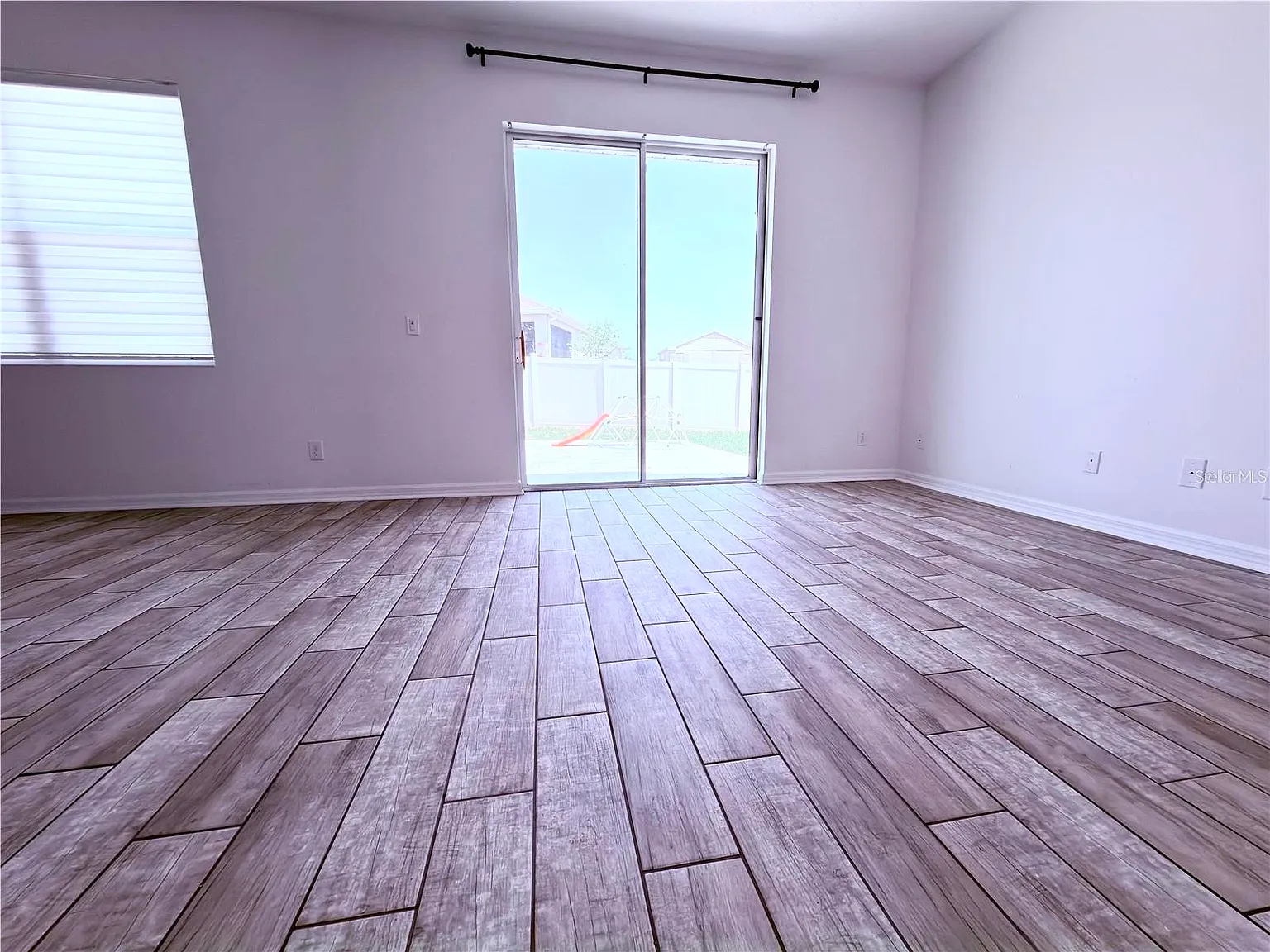 3 bed, 1547 sqft, $2,100 — Photo 4