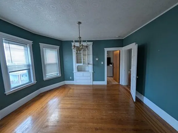 78 Marion St, Somerville, MA