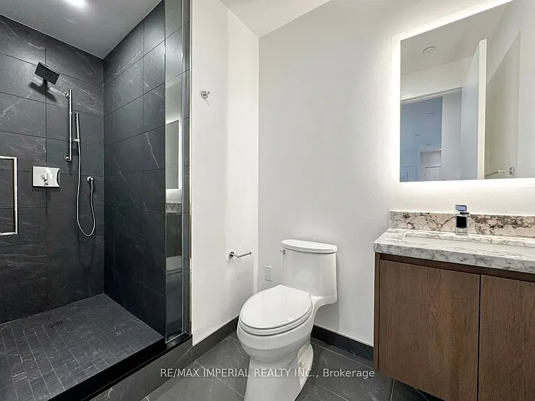 1315 Bay St #1802 — Photo 11