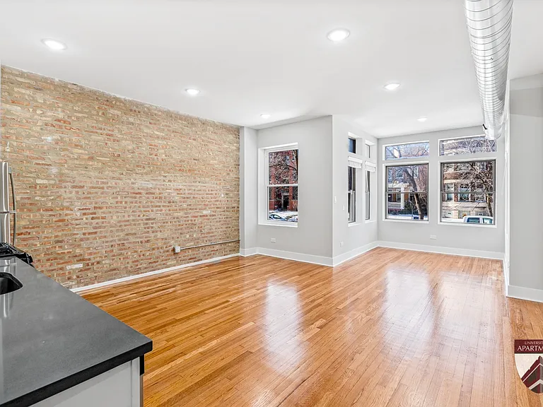 1154-60 E 54th Pl/5437-47 S University Ave — Photo 6