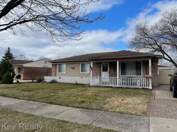 13500 Westminister St, Southgate, MI 48195