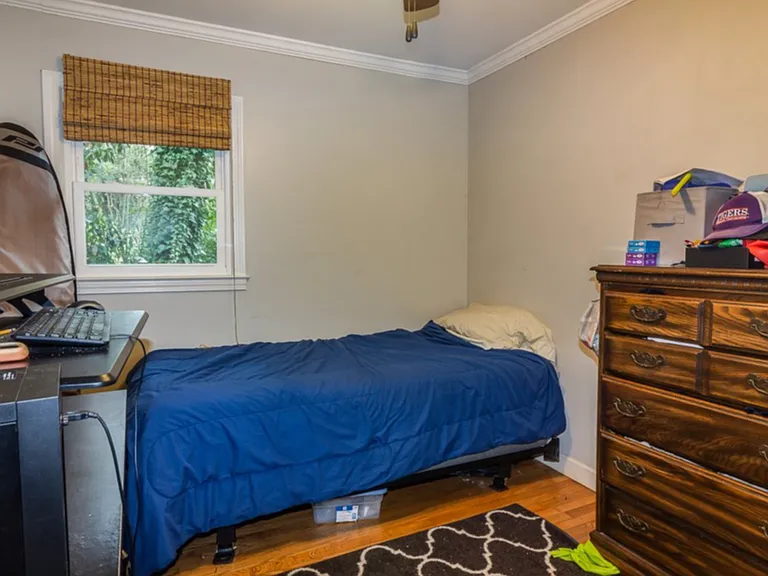 127 Clemson St — Photo 11