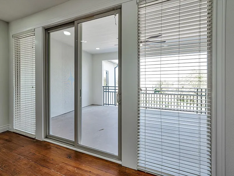 119 Capetown Ln — Photo 36